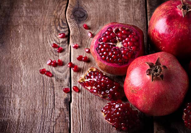 فروش انار ترش